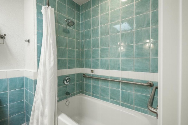 El Pueblo Inn image 72